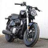 AM-Blackpearl-125cc-shiny-black